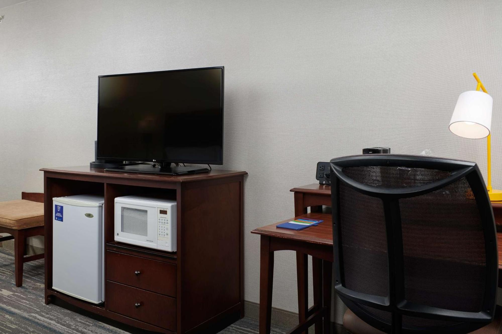Hampton Inn Хелена Екстериор снимка