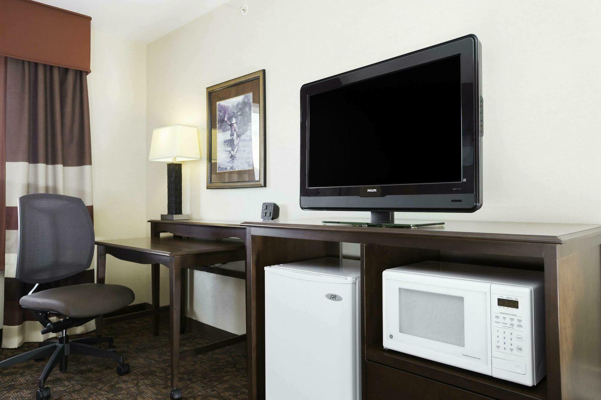 Hampton Inn Хелена Екстериор снимка
